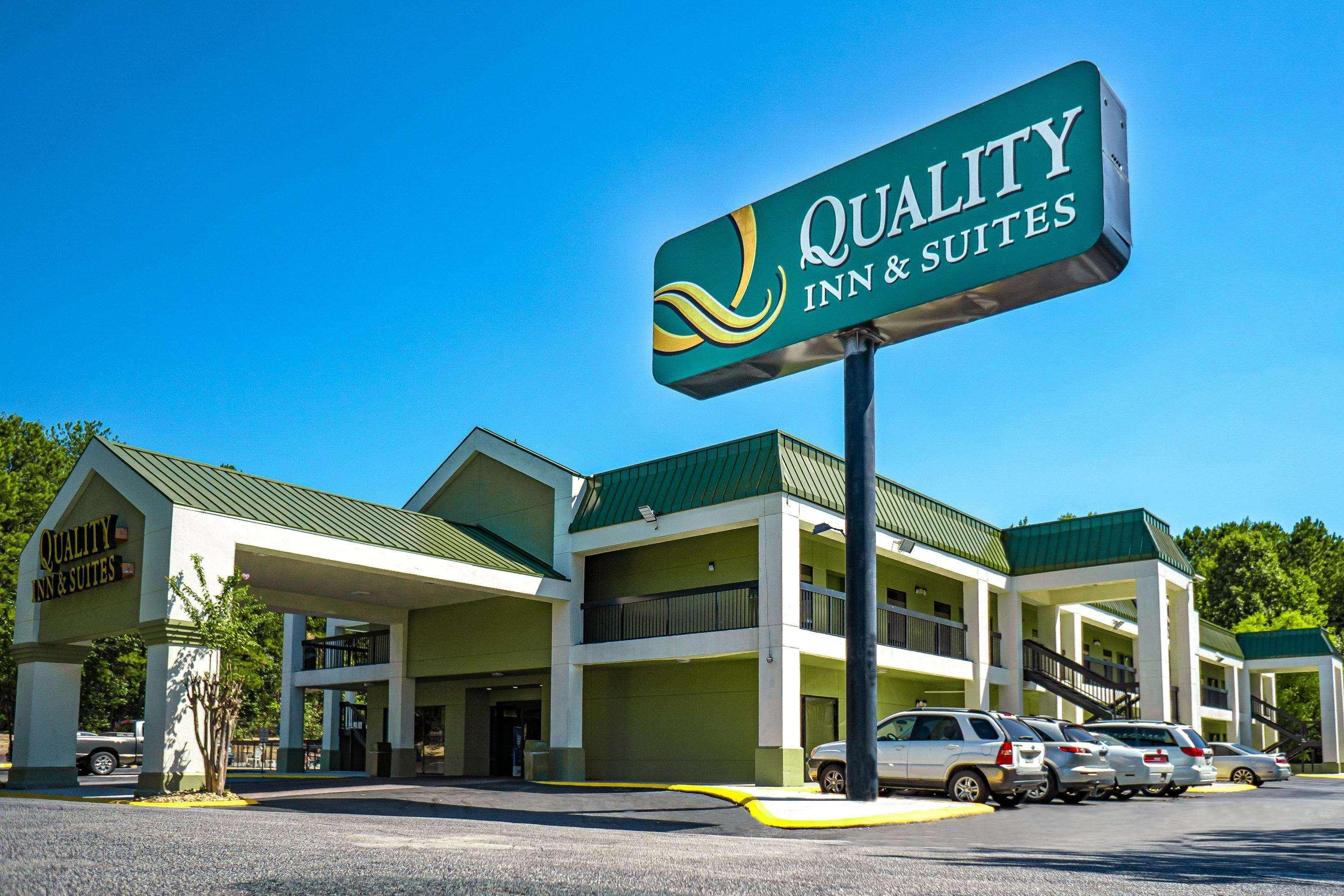 Quality Inn & Suites Near Six Flags - Остелл Экстерьер фото